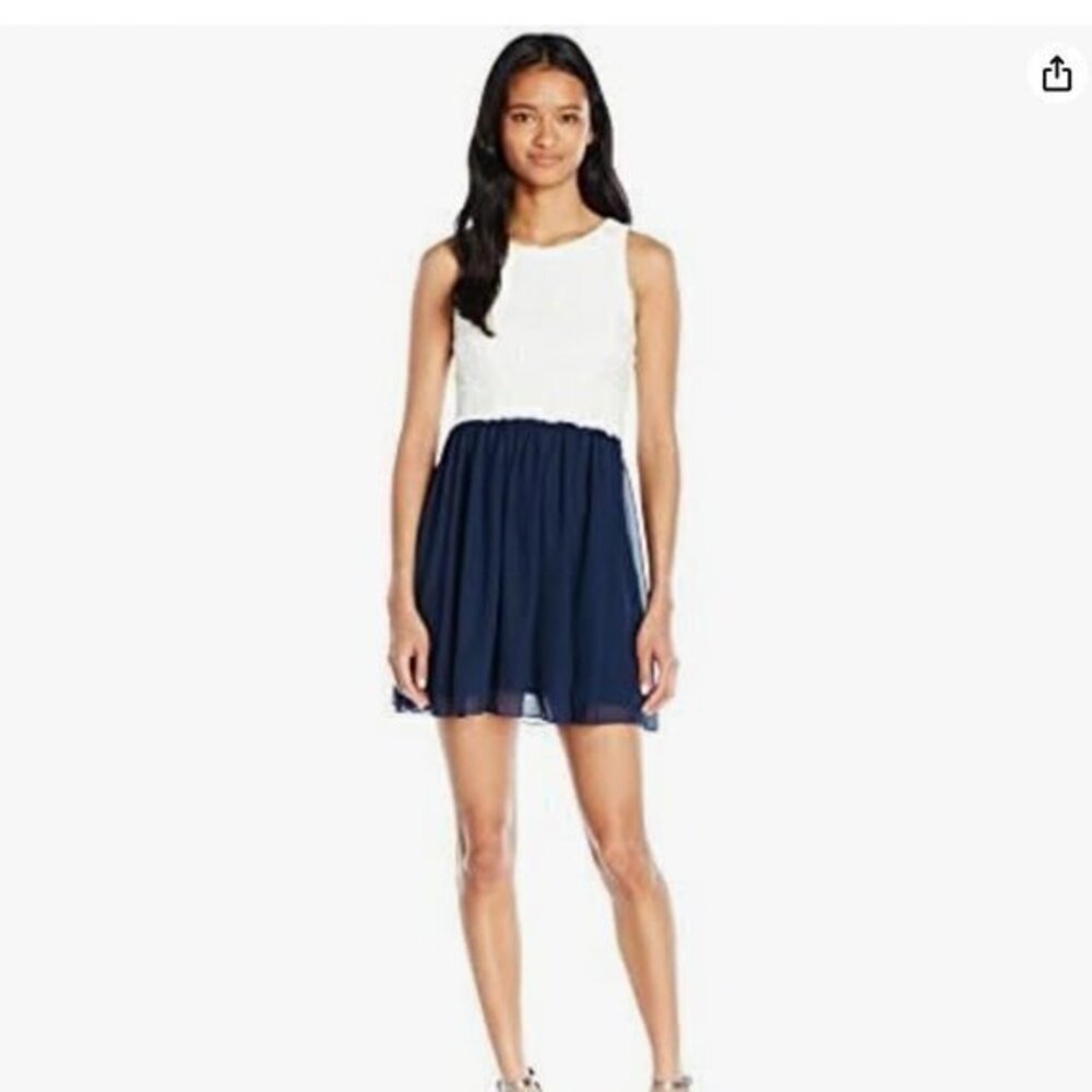 4/$20 hot topic white & navy skater dress Size Small